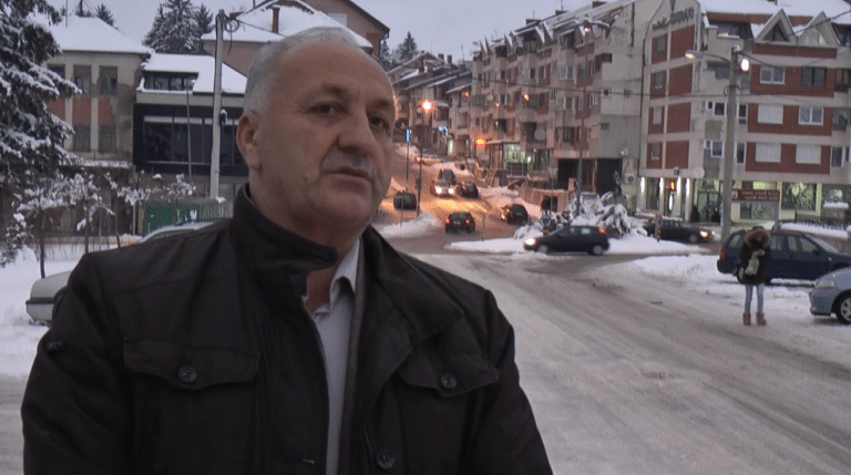 Još uvek vanredno stanje u Sjenici (video)