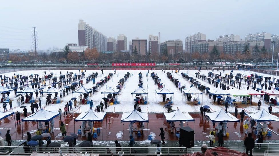 Aerial view of students and teachers queuing up for Covid-19 nucleic acid testing at Northwestern Polytechnical University