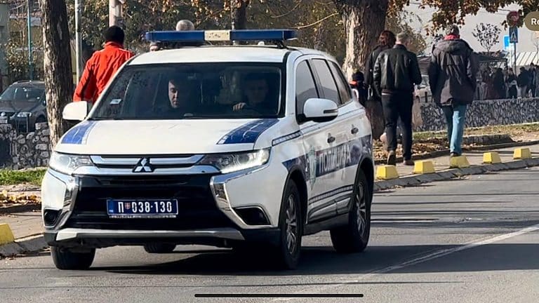 Tragedija u Novom Pazaru: Preminulo dvogodišnje dete, uzrok smrti nepoznat (VIDEO)
